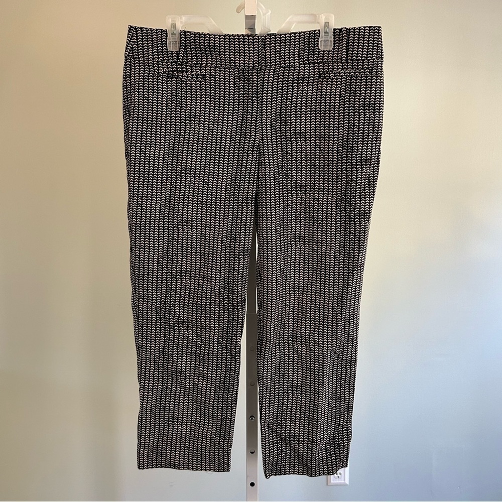Loft Marissa Cropped Black White Pattern Pants